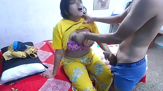 Erotic pussy hot indian fuking Hindi video xxxsoniya beamy boobs